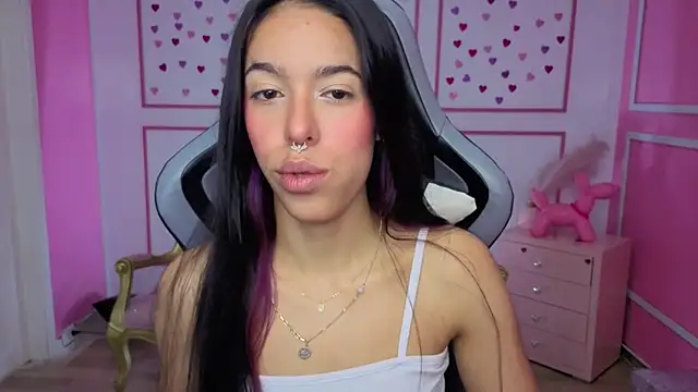 stephania t online show from February 5, 12:32 pm