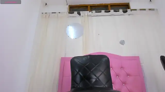 Michellcockxxx online show from July 14, 9:03 am