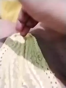 Snapshot of manusouza21 chatting on December 4, 5:05 am manusouza21 online show from December 4, 5:05 am