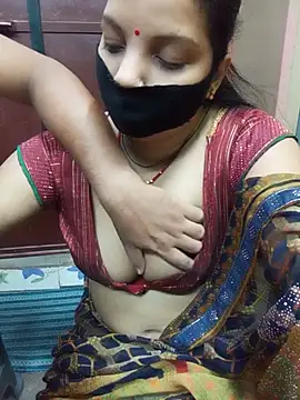 Snapshot of Manjudear chatting on July 25, 5:38 am Manjudear online show from July 25, 5:38 am