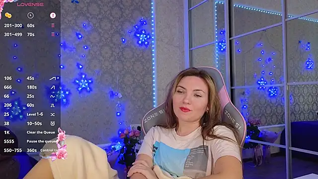 -DIVORA- online show from January 19, 12:17 pm