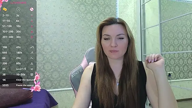 -DIVORA- online show from March 21, 8:08 pm