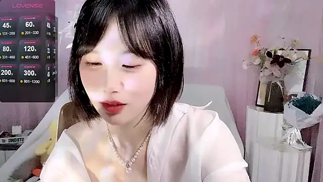 LaoSHI-999 online show from March 11, 2:54 am