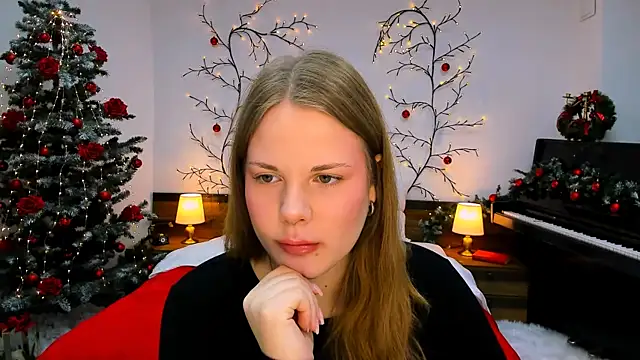 holy kitty online show from December 5, 6:10 am