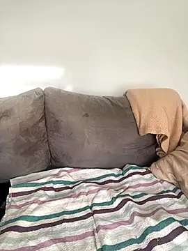 Snapshot of XtentationMG chatting on October 26, 8:09 am XtentationMG online show from October 26, 8:09 am