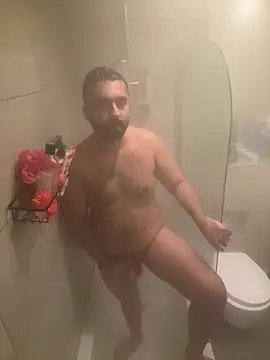 Snapshot of hornydesib69 chatting on December 11, 2:11 pm hornydesib69 online show from December 11, 2:11 pm