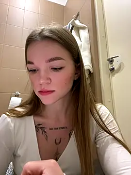 KitteCat online show from September 29, 7:02 am