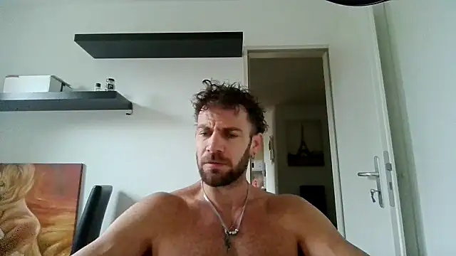 alpha-hunk online show from September 23, 7:44 am