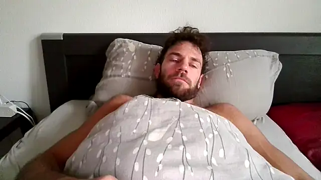 alpha-hunk online show from October 3, 6:43 am