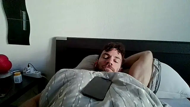 alpha-hunk online show from October 7, 7:05 am