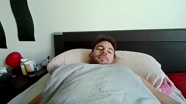 alpha-hunk online show from November 19, 9:20 am