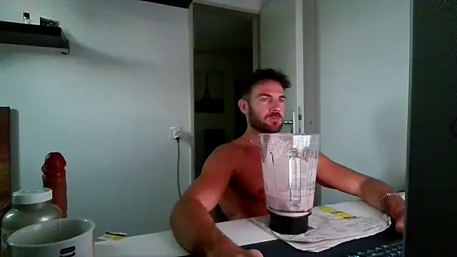 Snapshot of alpha-hunk chatting on June 2, 2:19 pm alpha-hunk online show from June 2, 2:19 pm