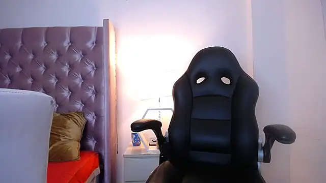 Sr Magnus  online show from October 11, 7:07 am