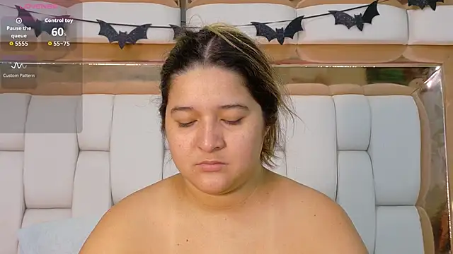 collegepawglovedaddy online show from October 26, 1:06 pm