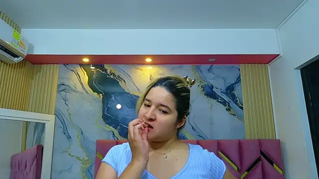 collegepawglovedaddy online show from June 19, 7:50 pm