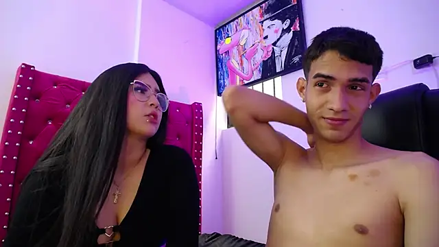 Britneyanddavid online show from December 16, 4:49 pm