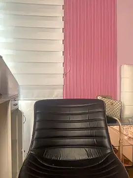 Kyna euphoria online show from December 17, 7:37 pm