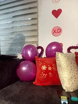 Kyna euphoria online show from February 11, 9:03 pm