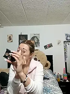 Kyna euphoria online show from February 15, 11:03 pm