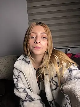 Kyna euphoria online show from February 19, 7:38 pm