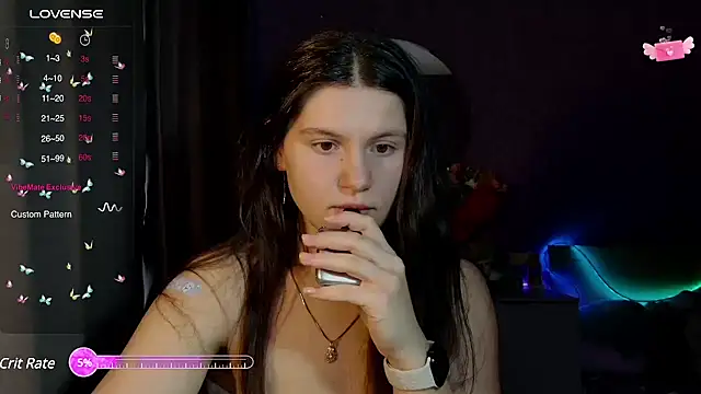 bellaelya online show from February 24, 12:59 pm