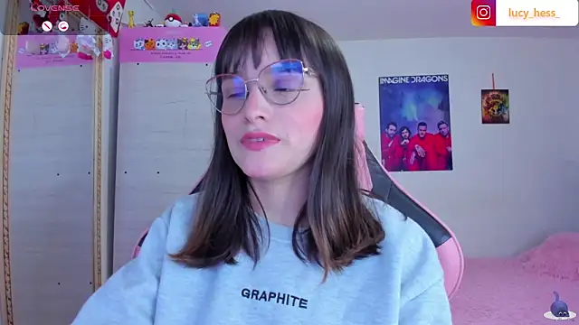 Lucyy-hess online show from May 2, 5:18 pm
