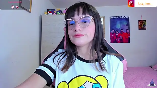 Lucyy-hess online show from June 3, 8:14 pm