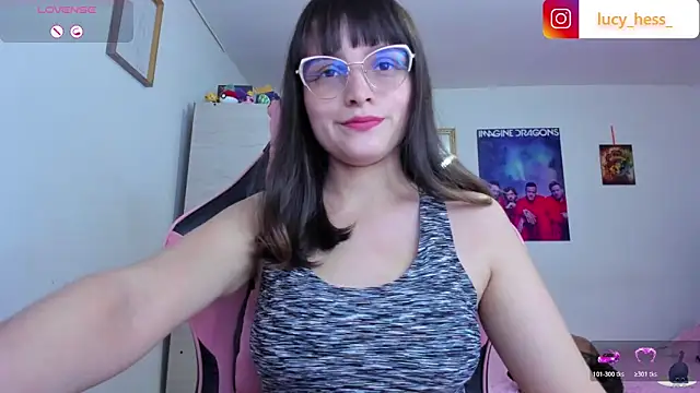 Lucyy-hess online show from June 9, 9:37 pm