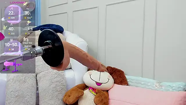 MadyJackson online show from September 23, 11:35 am