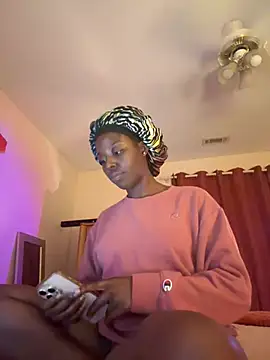 choclatepeaach online show from March 13, 1:45 am