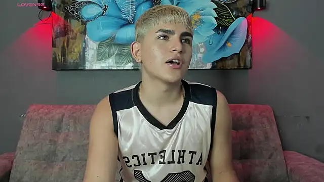 Snapshot of Lyam_ap chatting on October 2, 7:10 pm Lyam ap online show from October 2, 7:10 pm