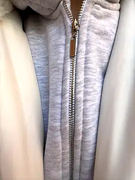 Snapshot of babydolll chatting on October 18, 12:28 pm babydolll online show from October 18, 12:28 pm