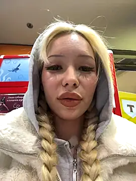 Snapshot of babydolll chatting on November 4, 12:26 pm babydolll online show from November 4, 12:26 pm