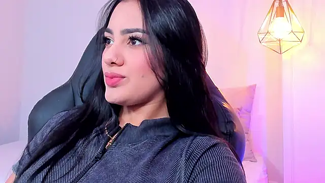 mallie quinn online show from December 20, 5:29 pm