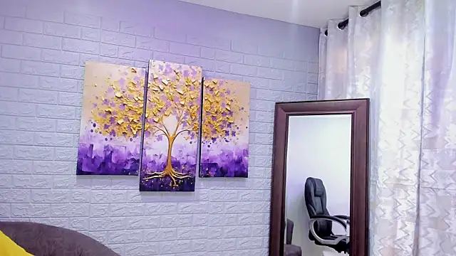 Snapshot of ebbafernandez_ chatting on February 10, 6:35 pm ebbafernandez online show from February 10, 6:35 pm