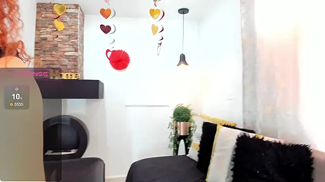 Snapshot of ebbafernandez_ chatting on February 16, 3:48 pm ebbafernandez online show from February 16, 3:48 pm