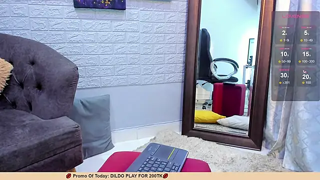 Snapshot of ebbafernandez_ chatting on March 22, 9:53 pm ebbafernandez online show from March 22, 9:53 pm