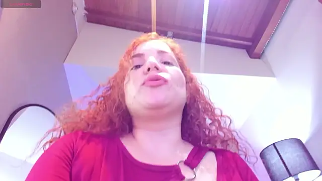 Snapshot of ebbafernandez_ chatting on February 20, 11:54 am ebbafernandez online show from February 20, 11:54 am