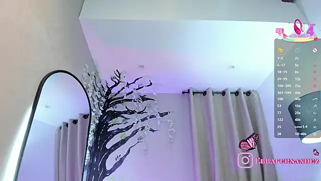 Snapshot of ebbafernandez_ chatting on April 16, 12:06 pm ebbafernandez online show from April 16, 12:06 pm