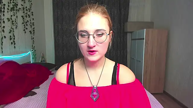 Miss Elsa  online show from December 19, 3:07 am