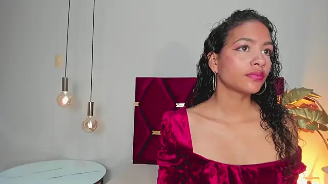 AntonellaHall  online show from March 12, 12:04 pm