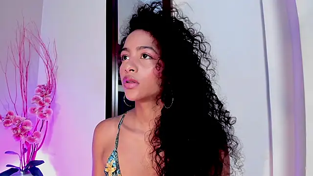 AntonellaHall  online show from March 19, 6:34 pm