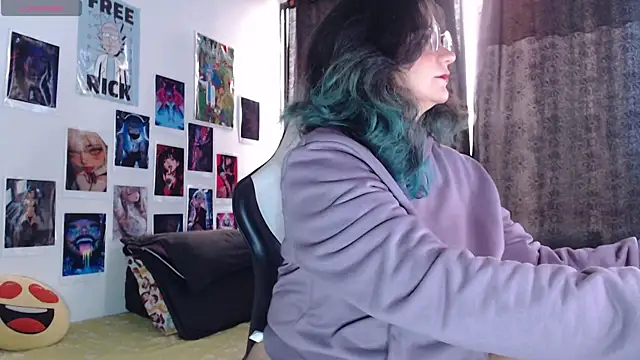 gigiqueen 18 online show from July 2, 2:01 pm