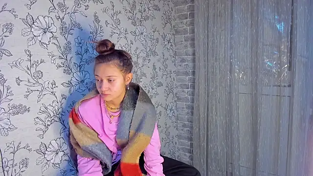 EllaSky xoxo online show from November 16, 11:43 pm