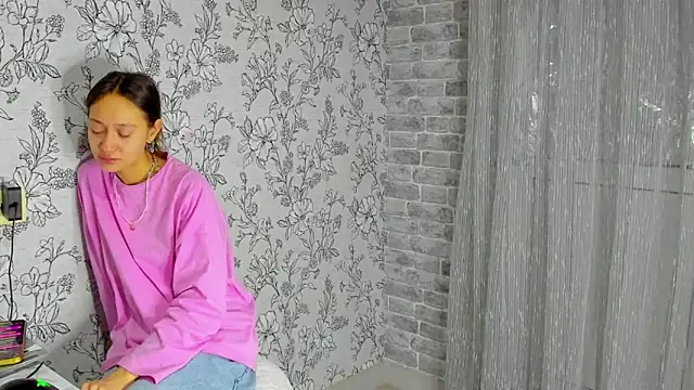 EllaSky xoxo online show from November 24, 8:19 pm