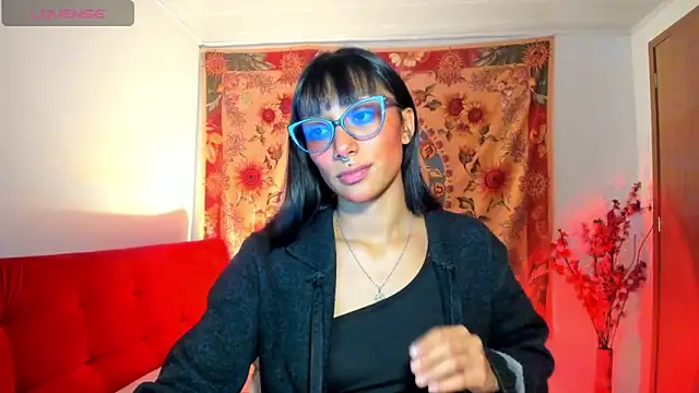 Snapshot of Demeter__ chatting on November 8, 11:25 pm Demeter online show from November 8, 11:25 pm