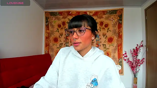 Snapshot of Demeter__ chatting on November 10, 7:13 pm Demeter online show from November 10, 7:13 pm