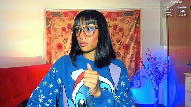 Snapshot of Demeter__ chatting on December 15, 12:37 am Demeter online show from December 15, 12:37 am