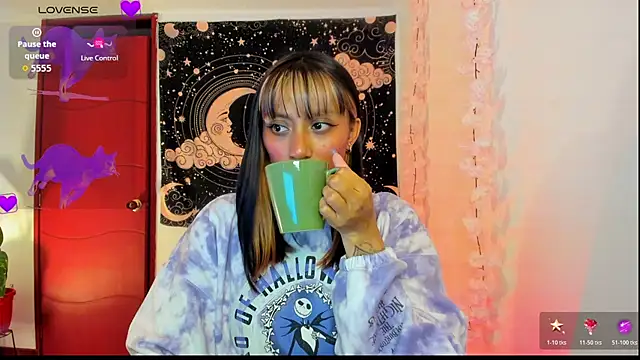 Snapshot of Demeter__ chatting on July 17, 12:50 am Demeter online show from July 17, 12:50 am