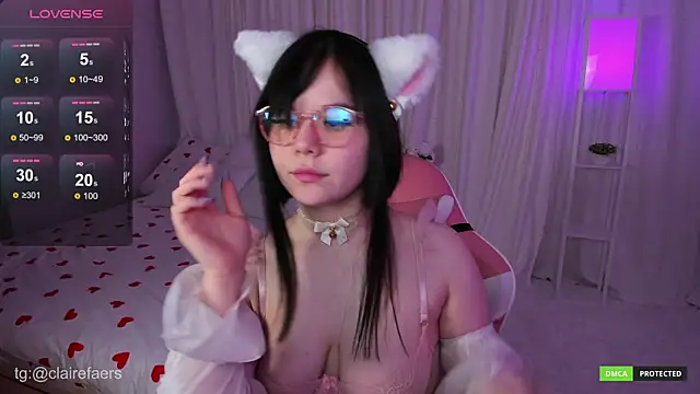 Snapshot of ClaireFaers_ chatting on January 11, 9:47 am ClaireFaers online show from January 11, 9:47 am